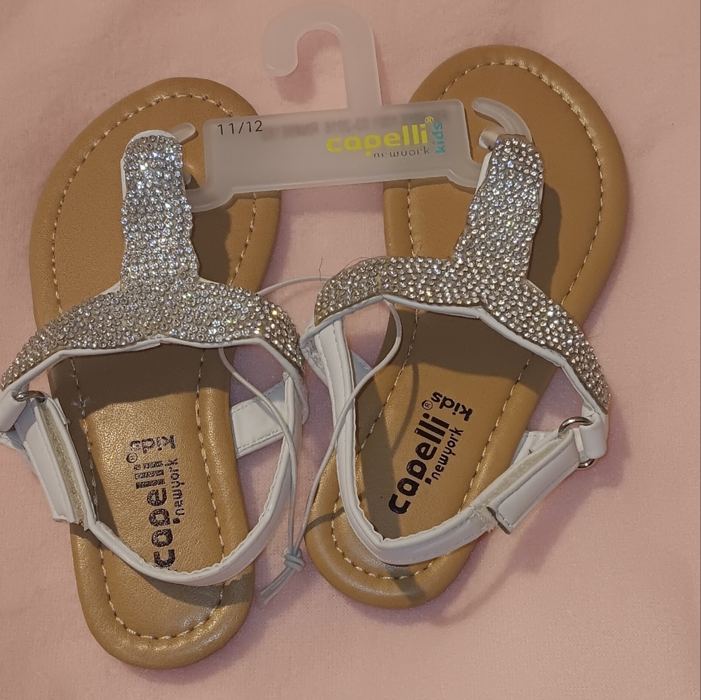 NWT Girls Rhinestone sandals